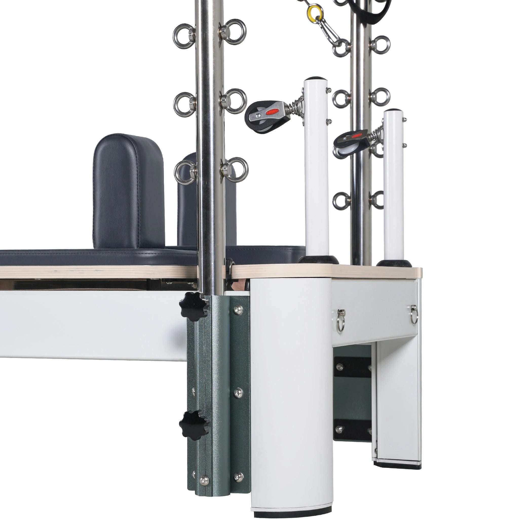 Reformeur Pilates en aluminium avec tour gris