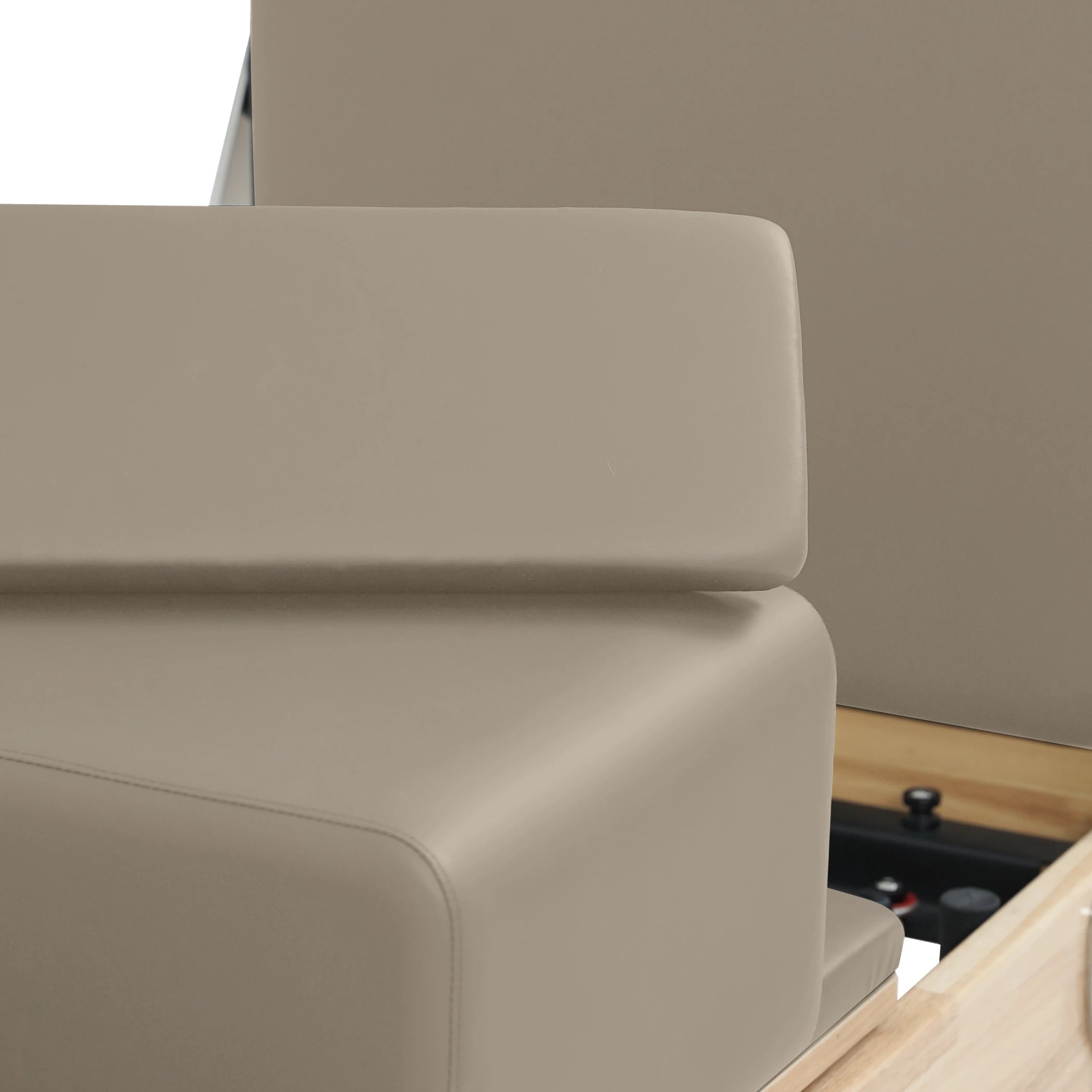 Oak Folding Classic Pilates Reformer – Brown